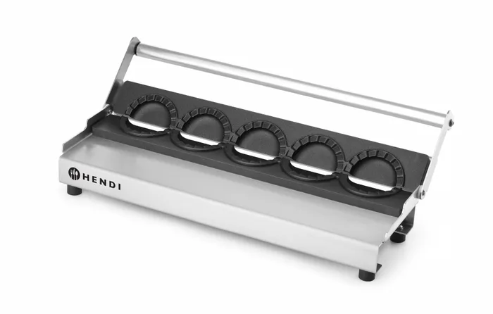 Dumpling maker